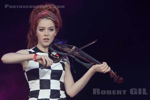 LINDSEY STIRLING - 2016-09-09 - LA COURNEUVE - Parc Departemental - Grande Scene - 